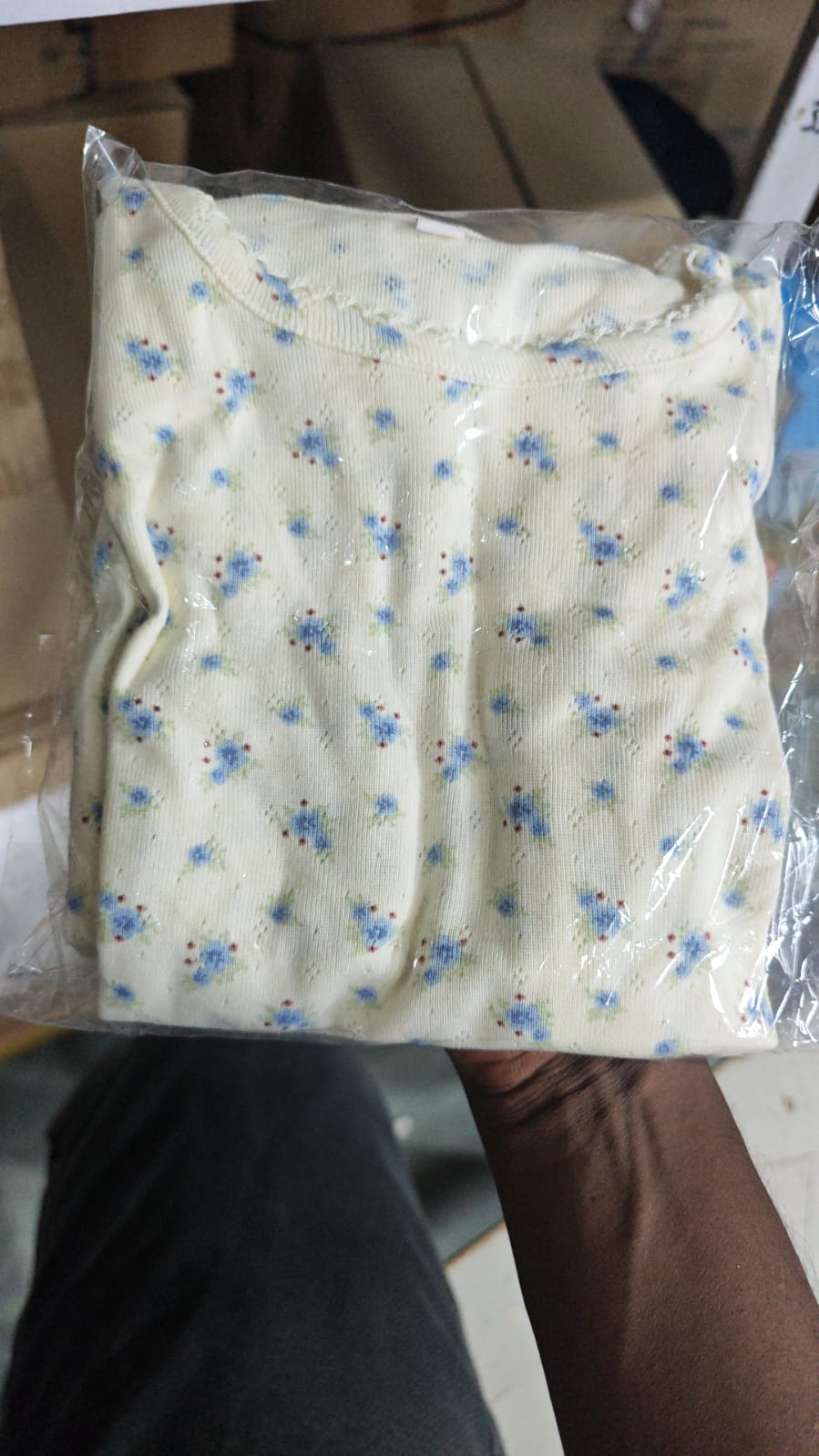 Off White Blue Flower
