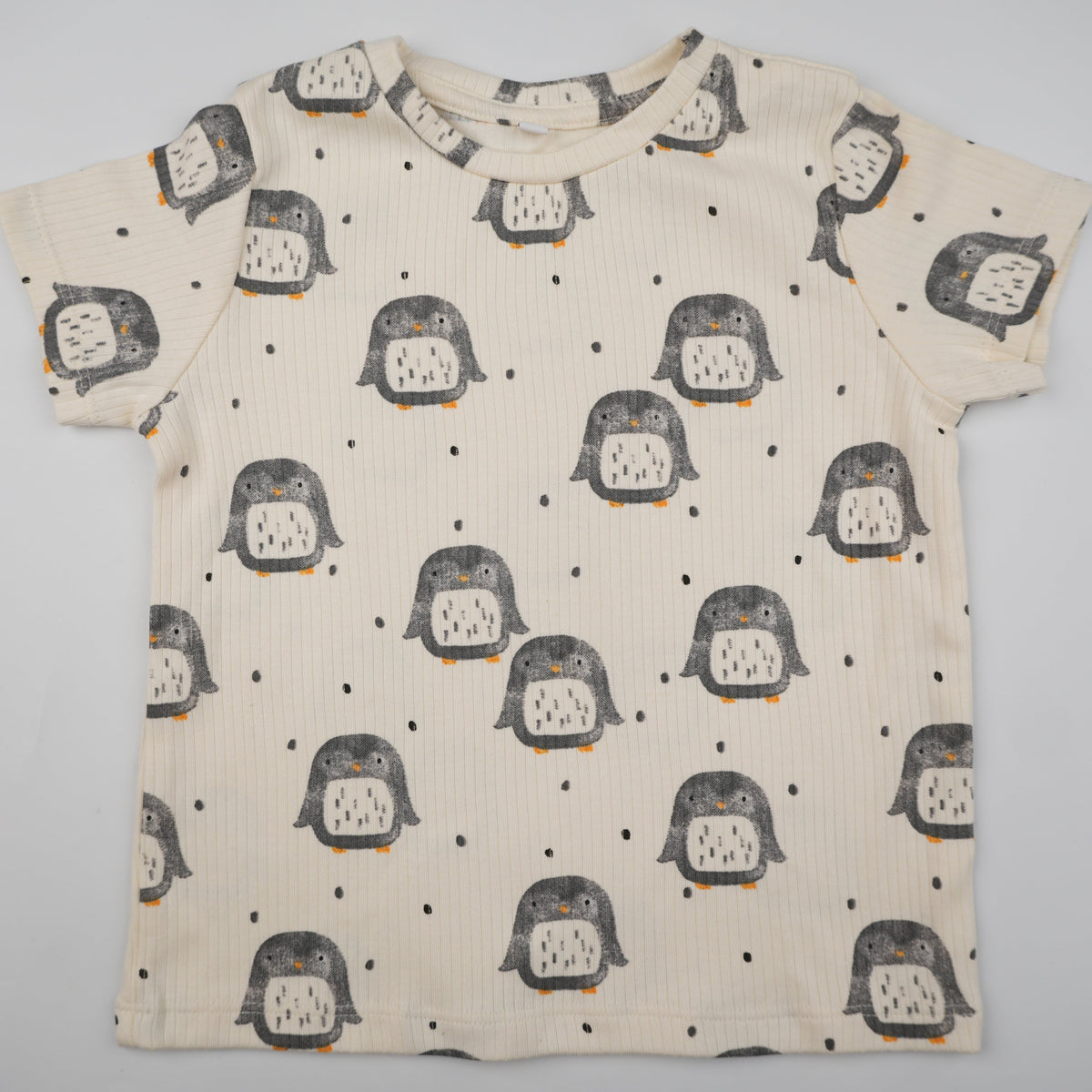 Penguin shorts set
